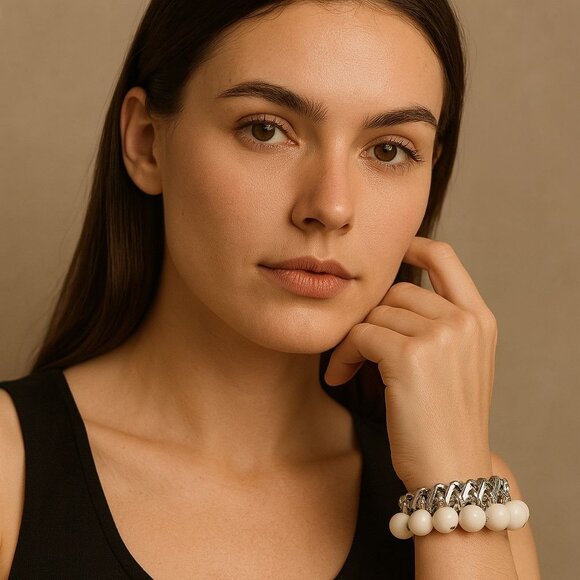 Chunky Silver Chain Bracelet White Beaded Stretch Statement Bold Modern Chic - Picture 2 of 9